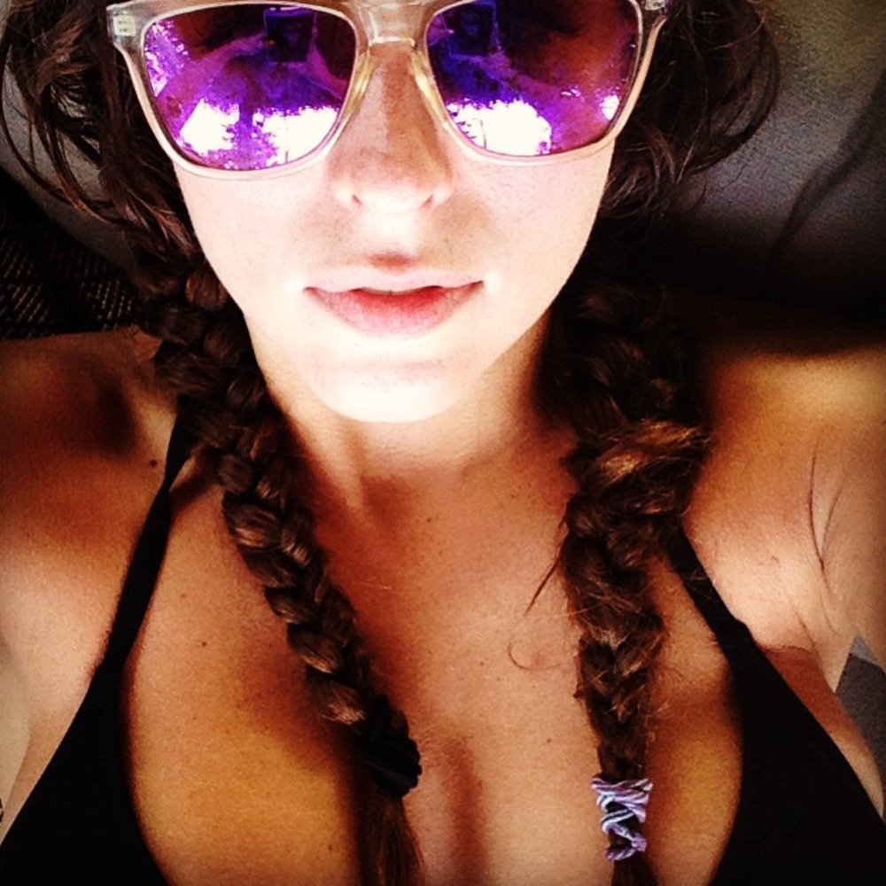 Meet your Posher, Candice